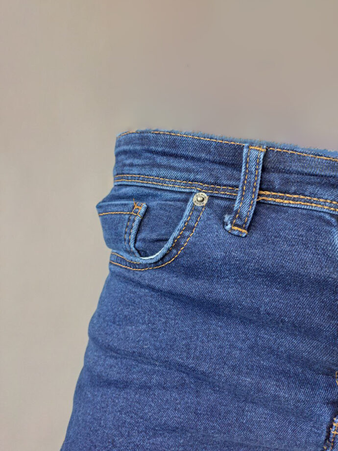 ⁦Pantalon Jean Simple⁩ - الصورة ⁦2⁩